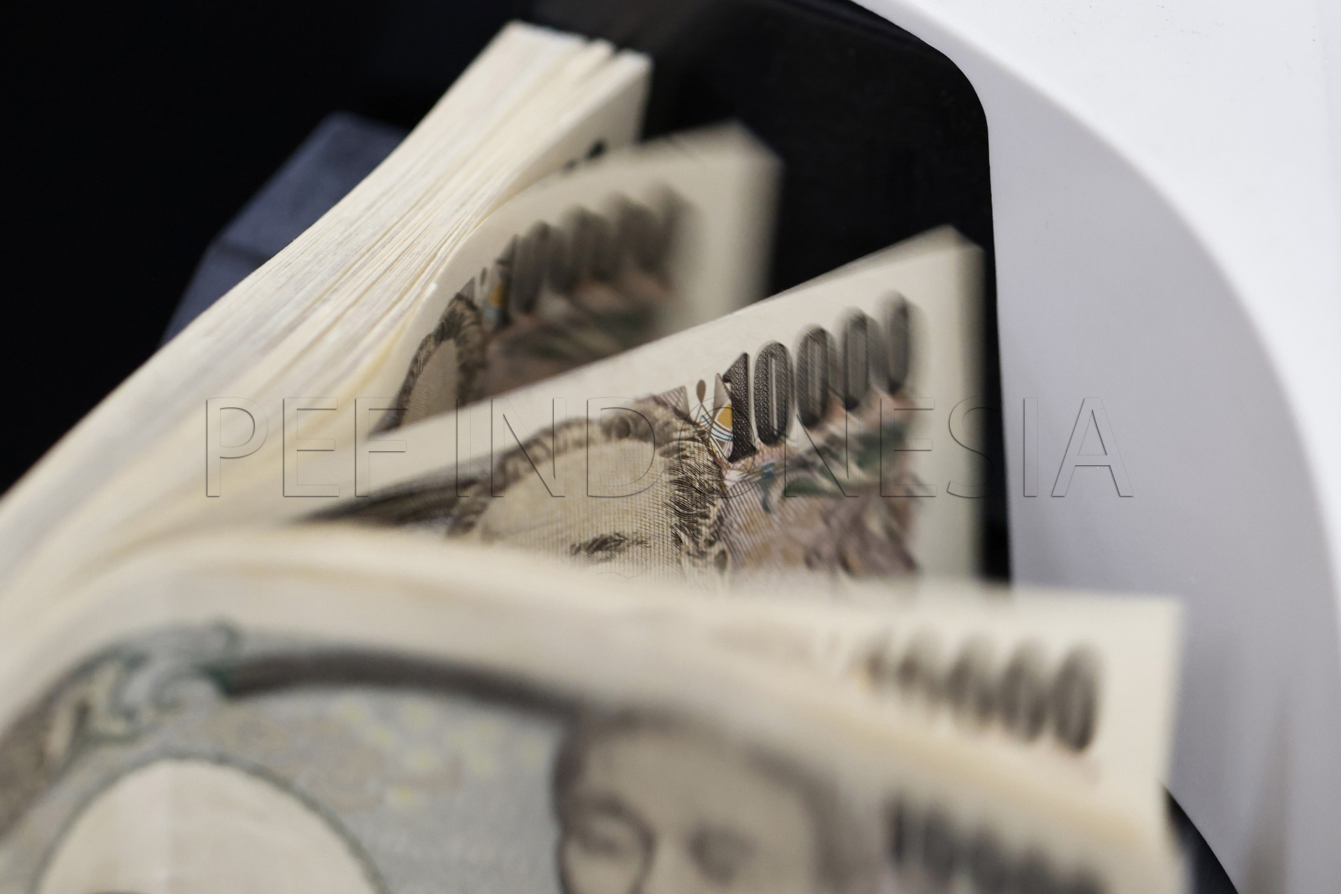 USDJPY Memangkas Pelemahan di Bawah 154,50 Menyusul Data PDB Jepang