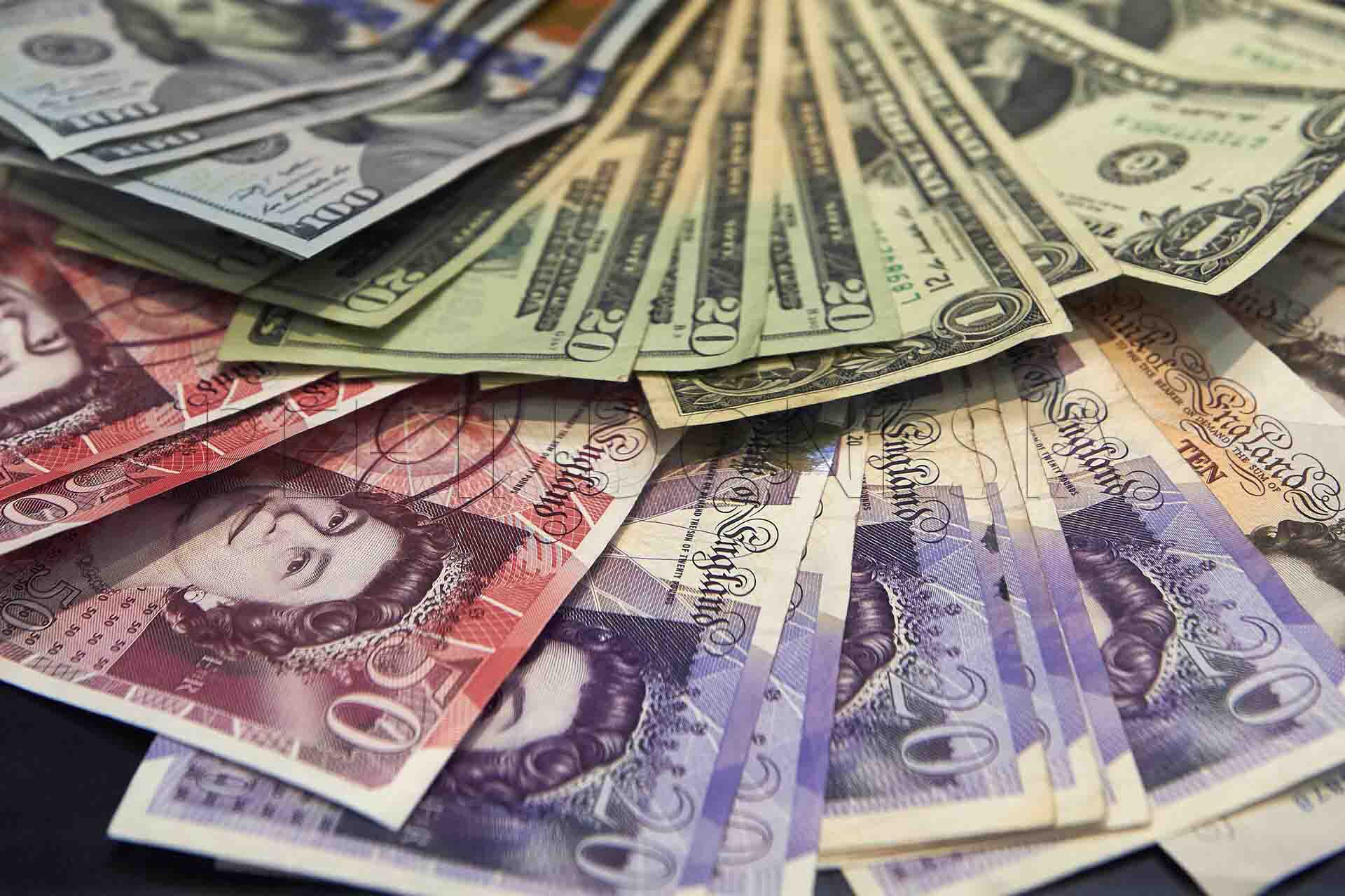 Analisis Harga GBPUSD: Konsolidasi di Atas Angka 1.2700 karena Pedagang Menunggu Pembaruan Kebijakan BoE